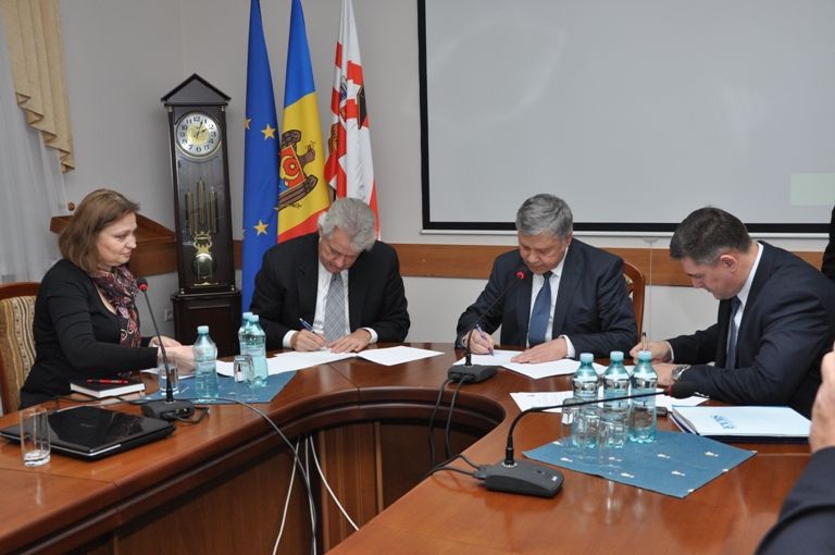 Un nou acord de colaborare cu Şcoala de Medicină din Virginia de Est Un nou acord de colaborare cu Şcoala de Medicină din Virginia de Est